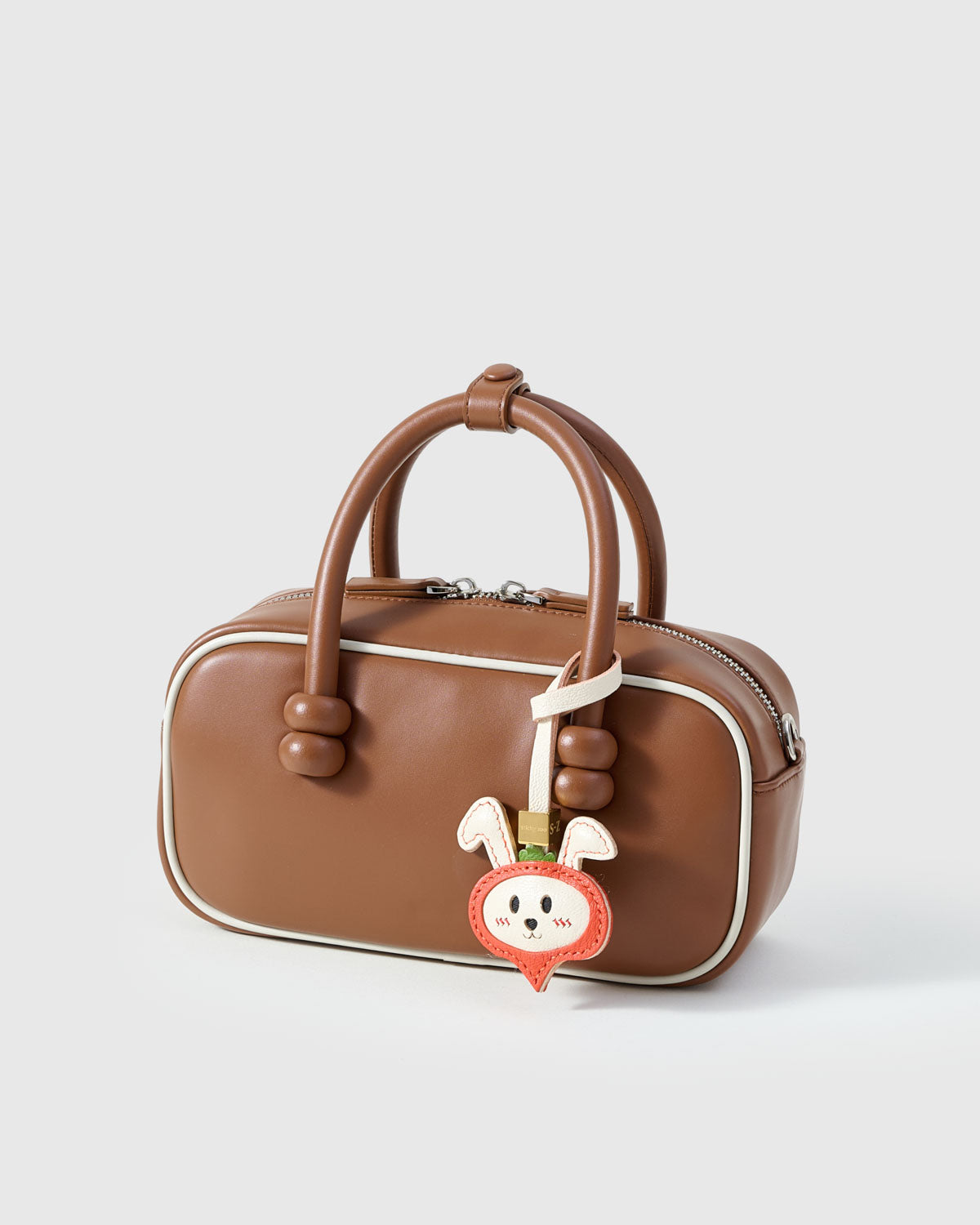 BUNNY CARROT CHARM