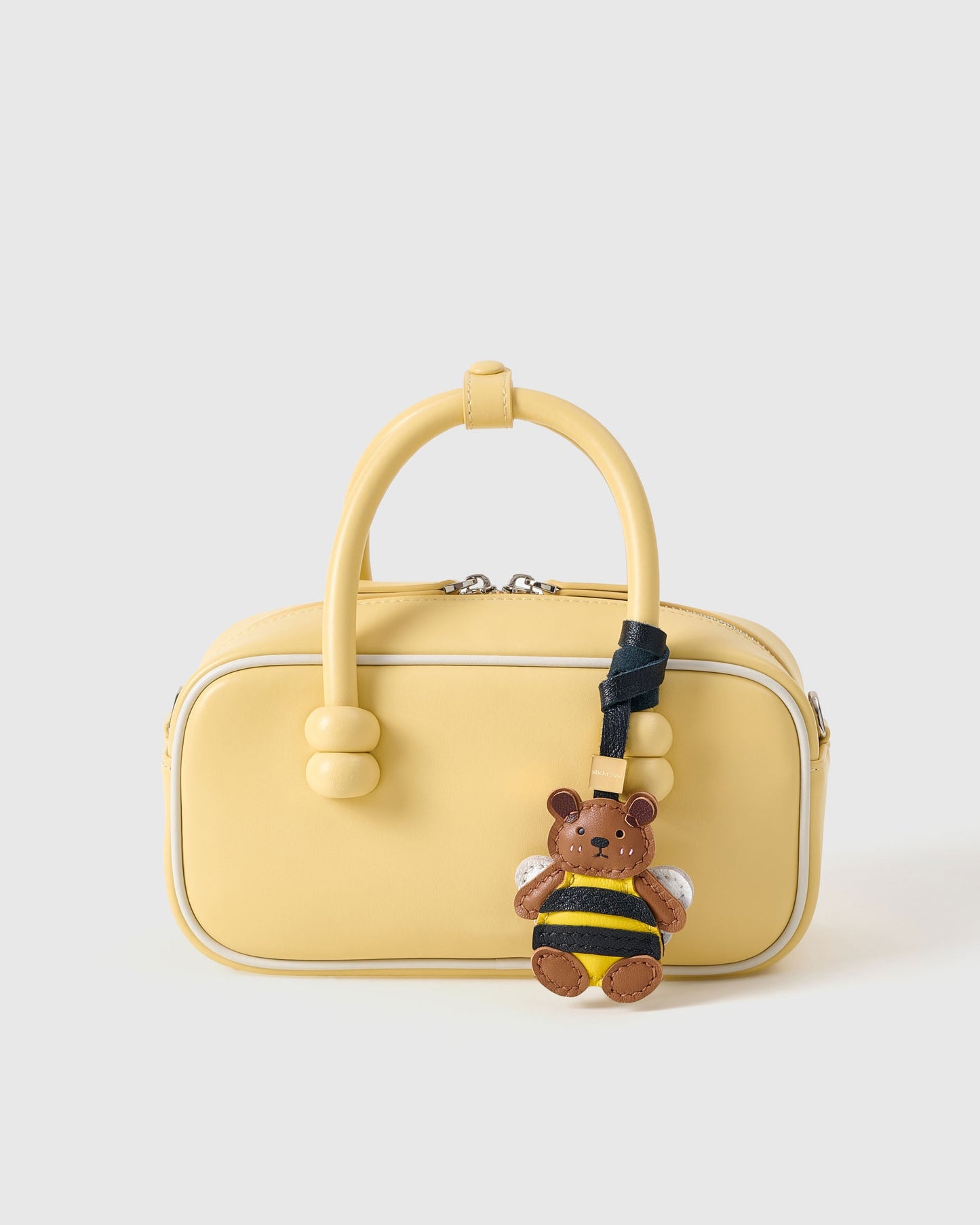 HONEYBUZZ BEAR CHARM