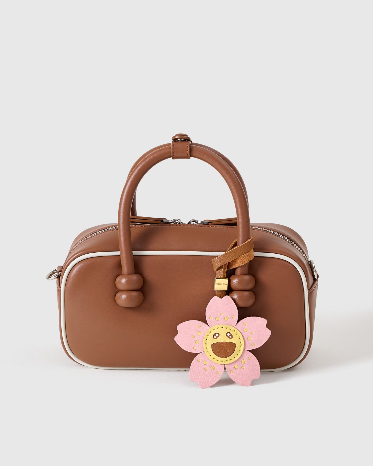 BLOOMY SAKURA CHARM