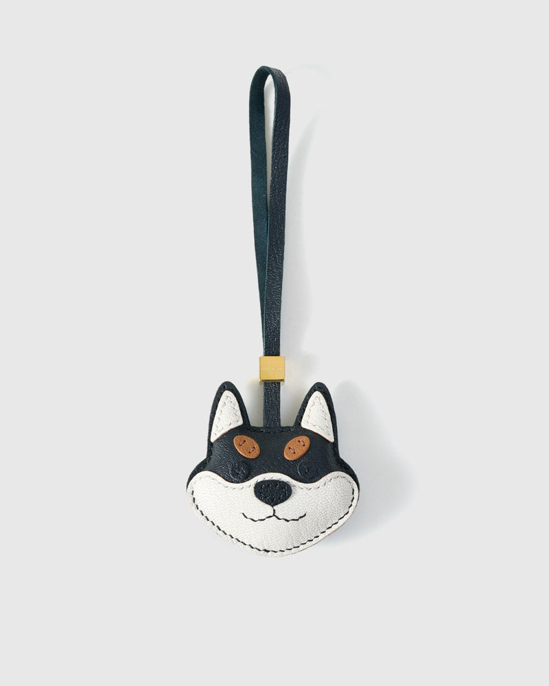 THE TOKYO SHIBA CHARM