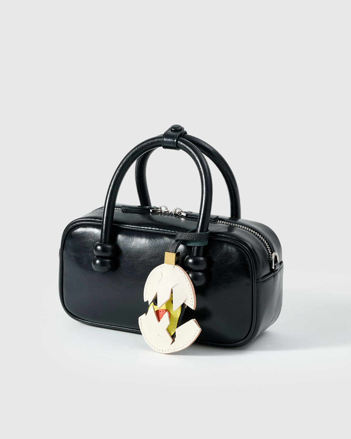 CHIK CHARM