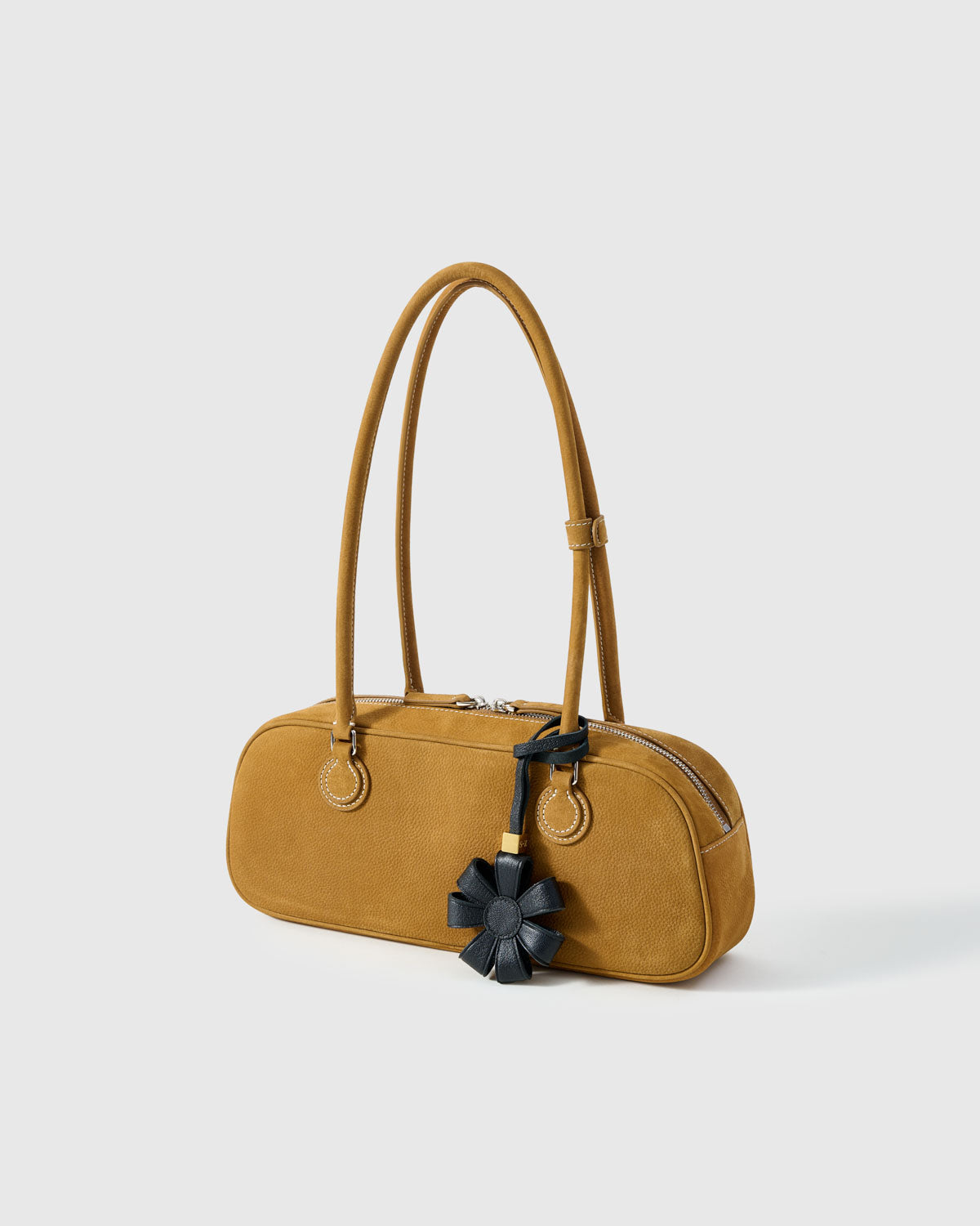 DAISY BAG CHARM