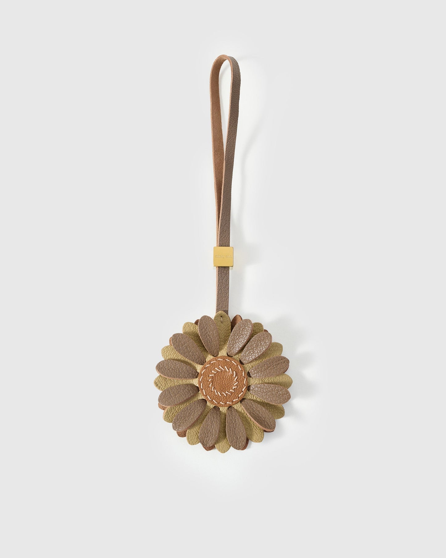 DAISY CHARM