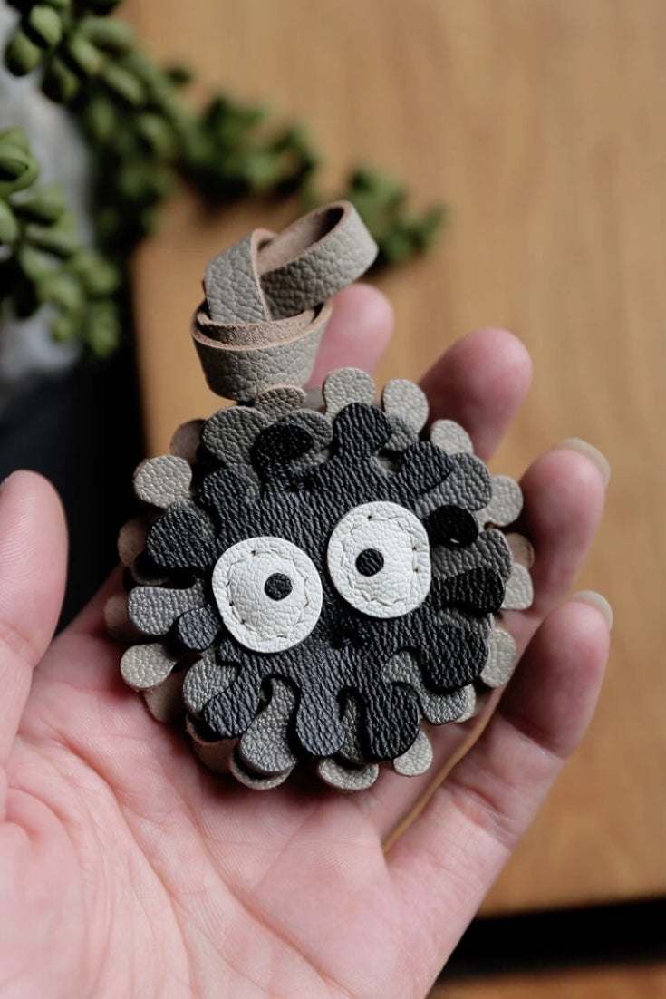 SUSUWATARI CHARM