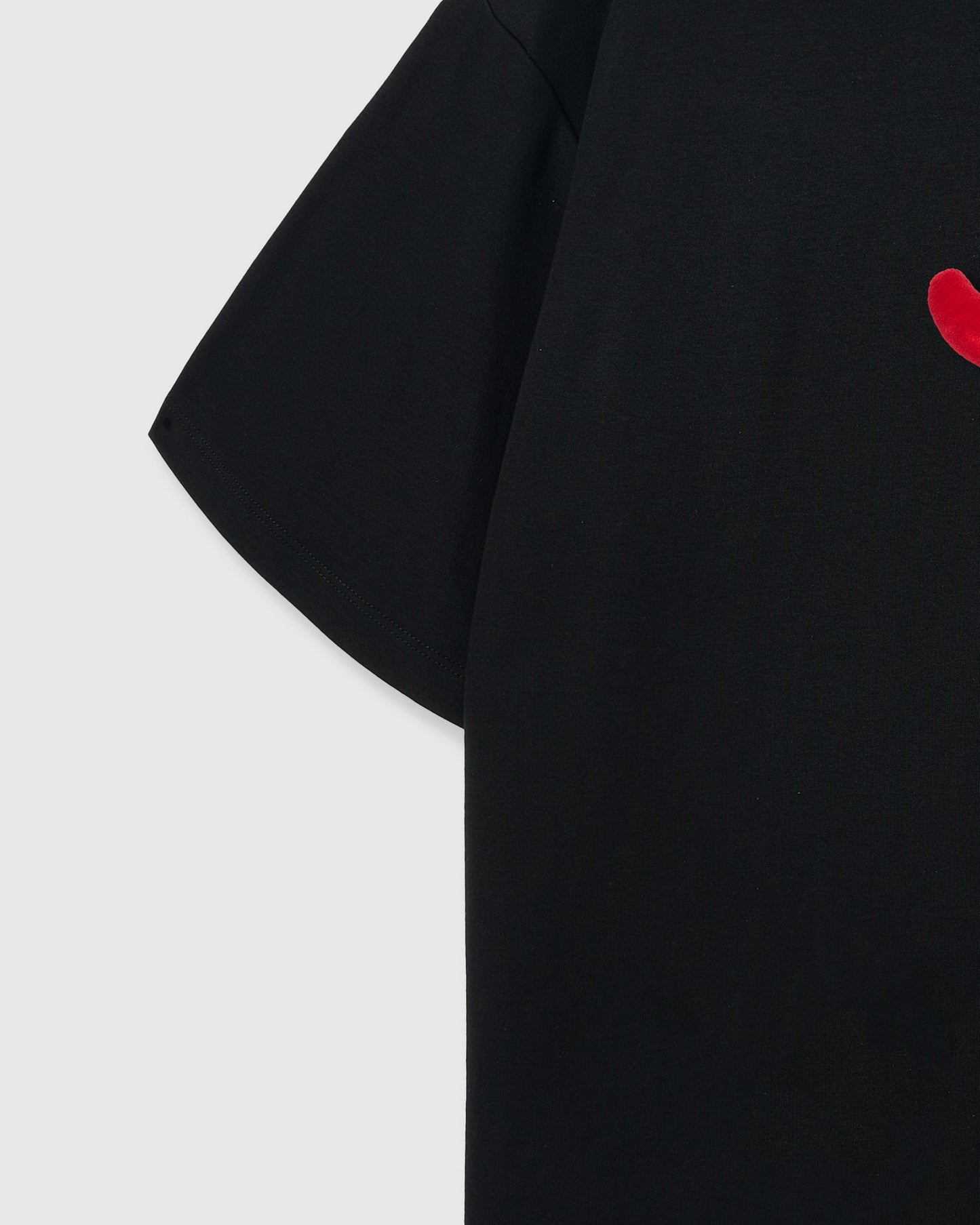 SHRIMP HUG T-SHIRT