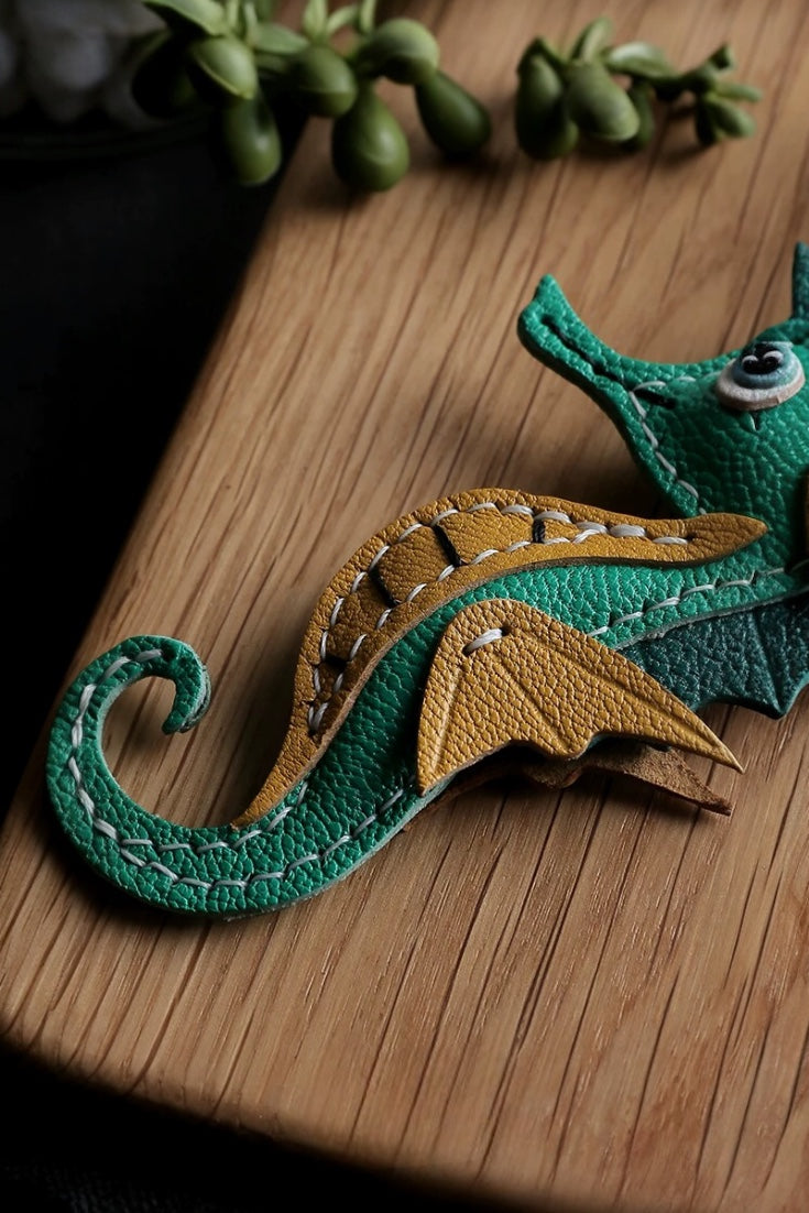 SEAHORSES CHARM