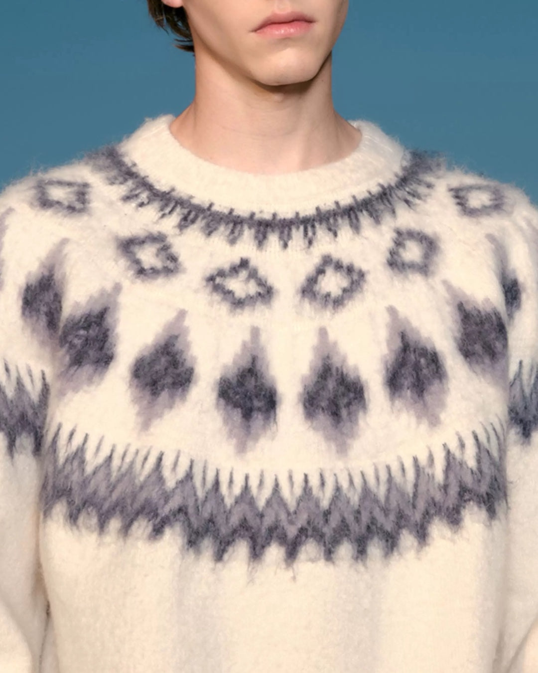 HOLINA SWEATER