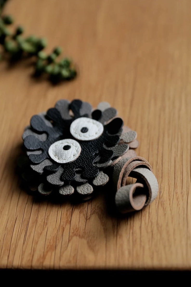 SUSUWATARI CHARM