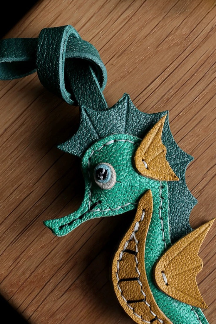SEAHORSES CHARM