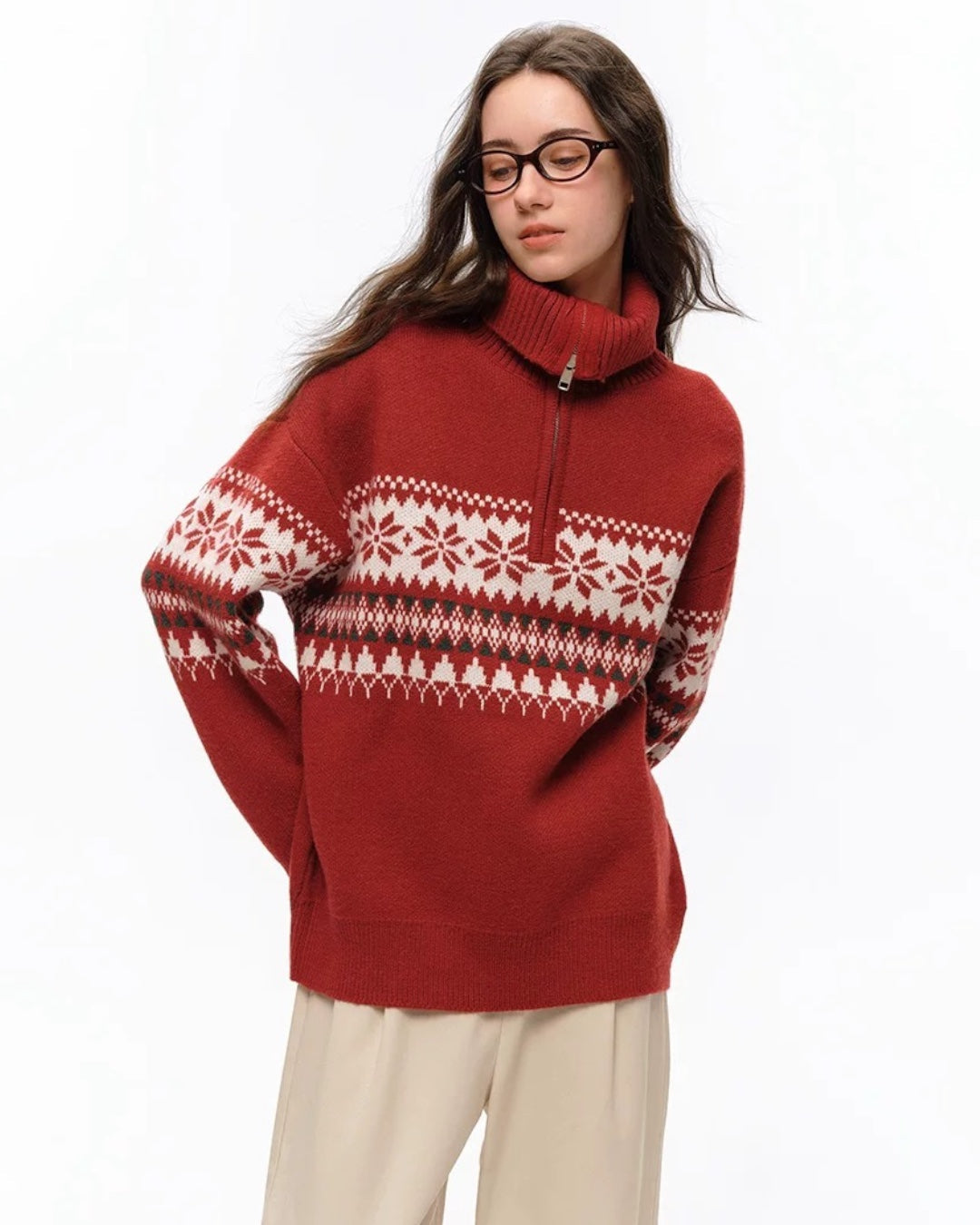 HOLIDAY SWEATER