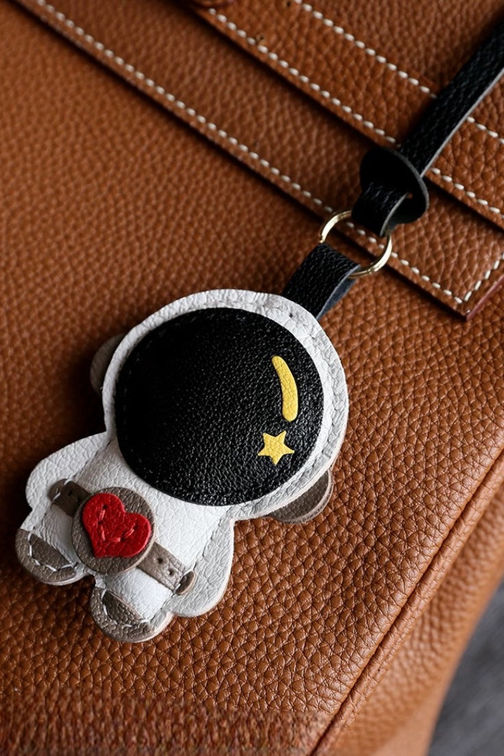 ASTRONAUT CHARM