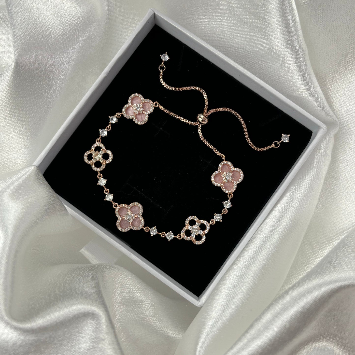 LoveShine Cleef Bracelet